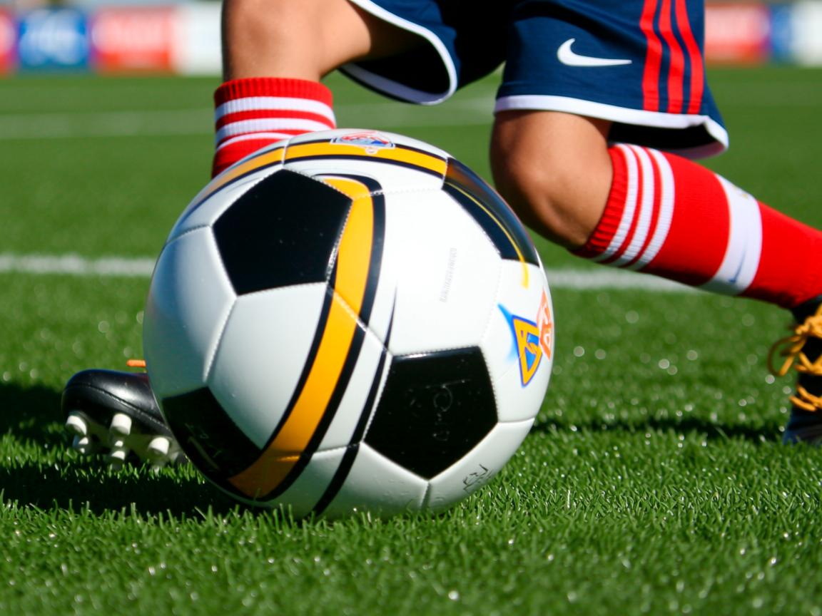 爱游戏体育入口-国际热身赛中国女足逆袭 球迷热情高涨，国足热身赛大胜  第3张